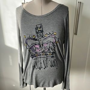 Juicy Couture Top with Long Sleeves in Gray/Black/Yellow & Purple Size-Large